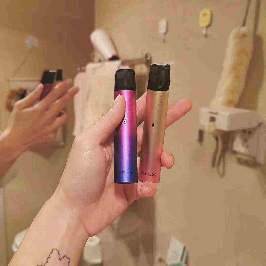  內幕！悅刻一代二代三代哪個好“回天無力”-第1張圖片-53電子煙