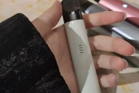 悅刻五代怎么拆開？