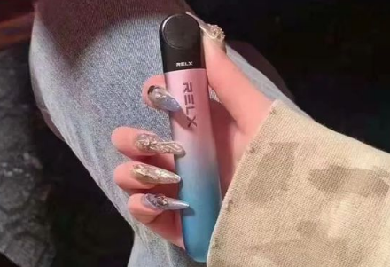 悅刻五代怎么連接藍牙？