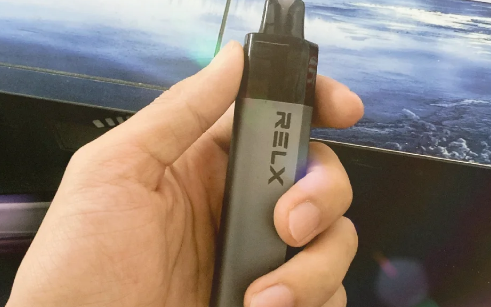 悅刻網上買還是專賣店買便宜？