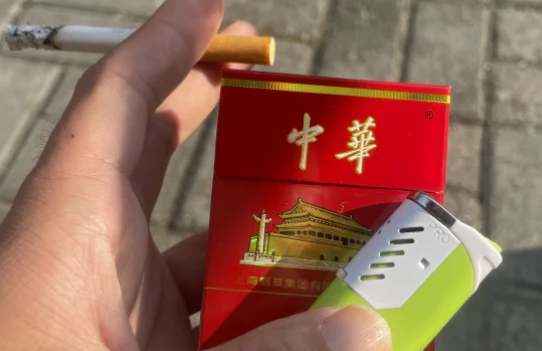 中華煙軟盒還是硬盒的貴？