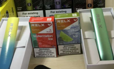 悅刻幻影pro要用專門煙彈嗎？