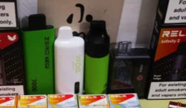 悅刻五代一吸就亮紅燈？常見問題解析與修復指南