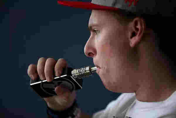 電子煙能戒煙嗎，它的危害你還沒認清嗎？