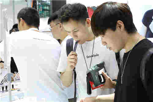 NRX尼威新品亮相深圳國際電子煙展，引行業矚目