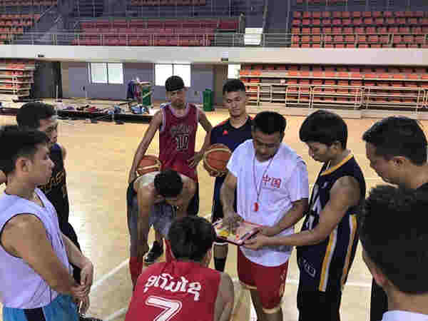 三封回信和多次點贊，習近平這樣勉勵志愿者