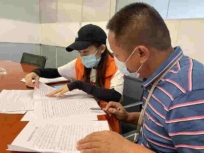 深圳市寶安區燕羅街道摸排企業嚴防“上頭電子煙”