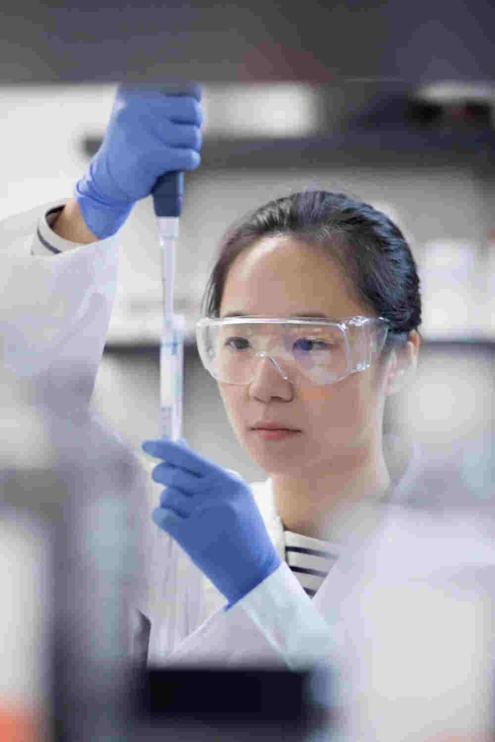 研究表明：多種電子煙產品對血管造成的損傷水平與香煙相當