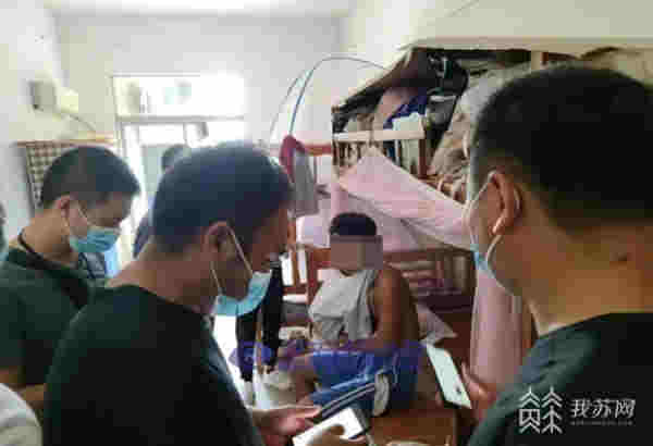 江蘇警方偵破一起販賣新型毒品上頭電子煙案：11名嫌疑人落網 