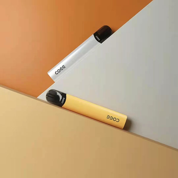 COEE可逸電子煙樂享套裝上市，產品多元化發展